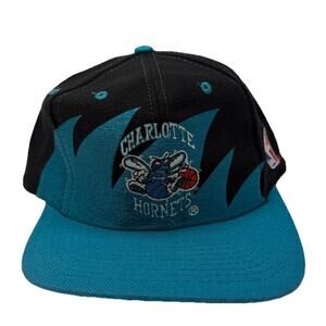 Vintage Charlotte Hornets NBA Sharktooth Logo Athletic Snapback Hat Rare Black
